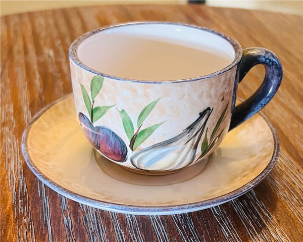 Empty teacup without wax, close up view